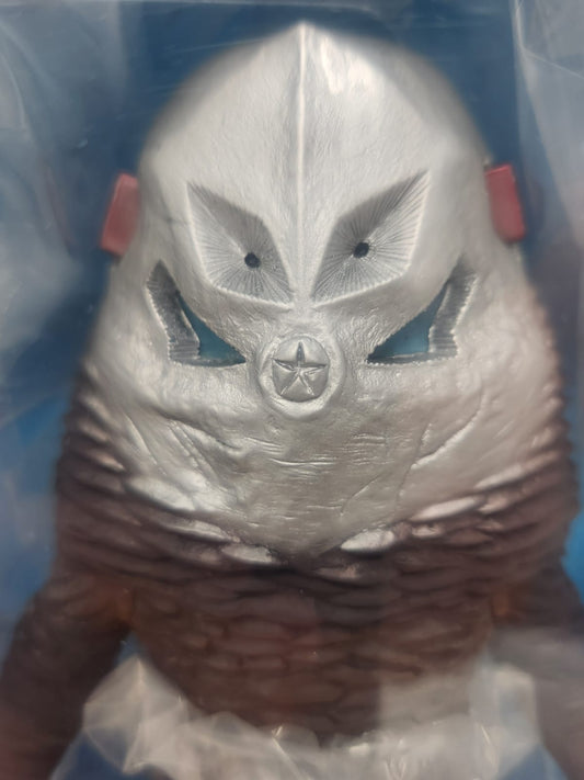 ALIEN ZARAB - X-PLUS LARGA KAIJU SERIES - ULTRAMAN - LIGHT EMITTING RICK EXCLUSIVE