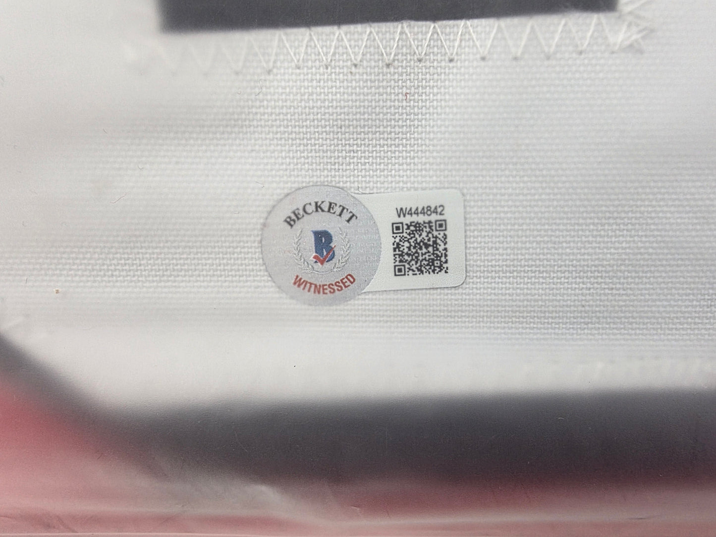 JERSEY AUTOGRAFIADO — CAMERON LATU #81 San Francisco 49ers  ·  Certificado Beckett Witnessed  ·  Cert. W444842