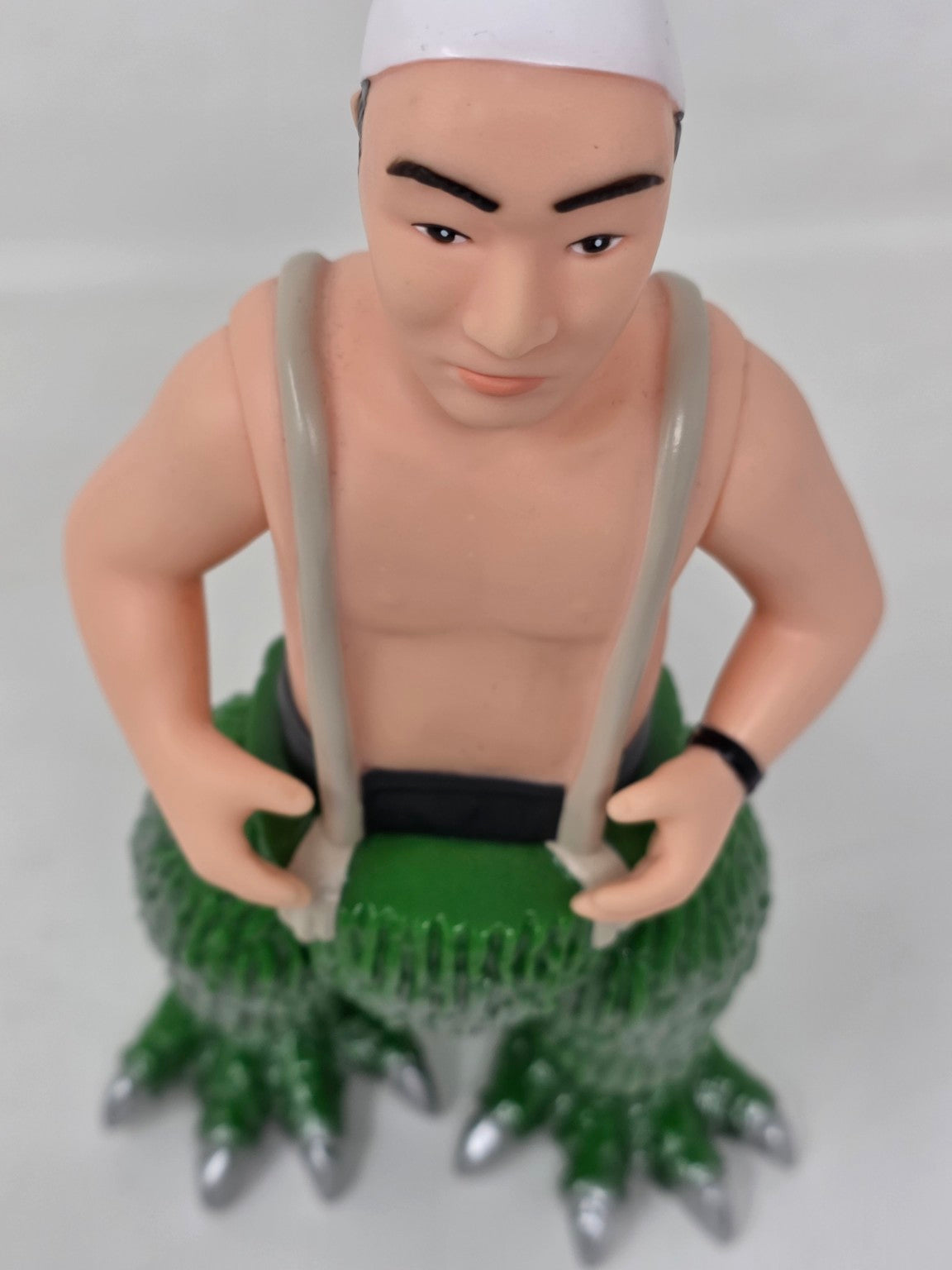 SOFUBI JAPONÈS EN HOMENAJE A  HARUO NAKAJIMA, EL PRIMER GODZILLA