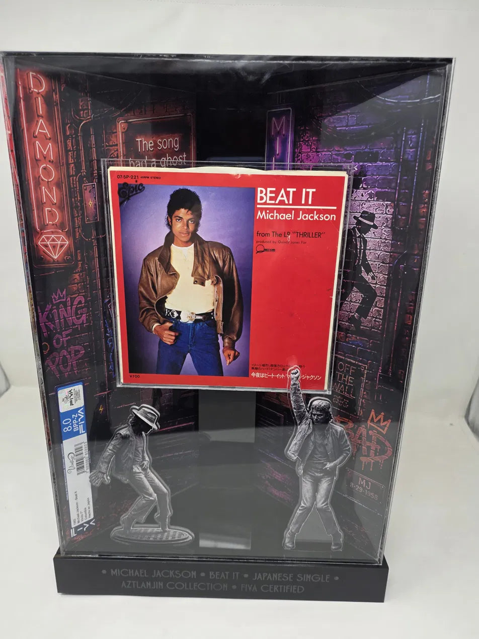 PIEZA CERTIFICADA POR FIVA · SENCILLO JAPONÉS DE 45 RPM MICHAEL JACKSON BEAT IT 今夜はビート・イット　·　Edición japonesa, Epic/CBS-Sony, 1983
