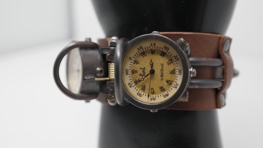 RELOJ ARTESANAL JAPONÉS: "EL GUARDÍAN DE LAS DOS HORAS"